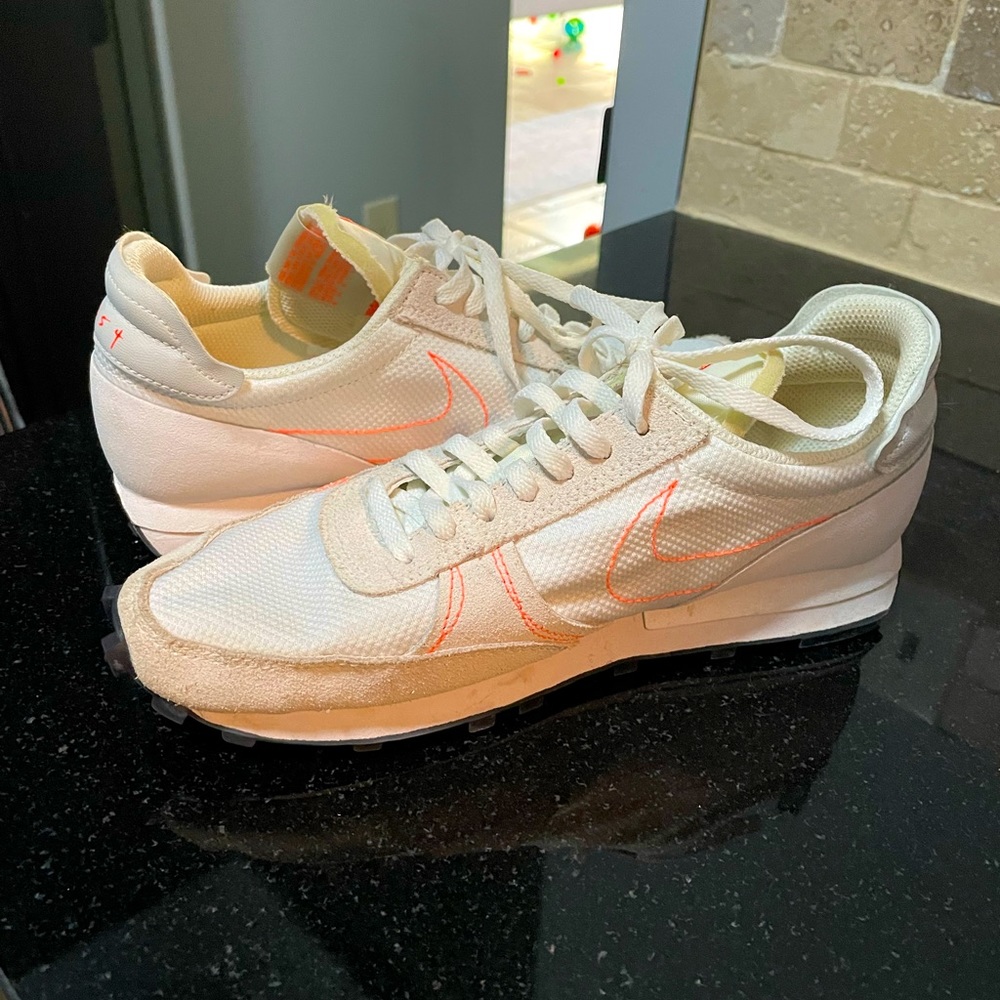 Nike Daybreak